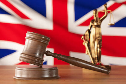 how-immigration-lawyers-in-the-united-kingdom-help-with-visa-applications