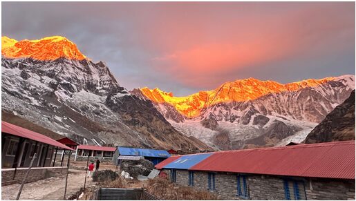 trekking-nepal:-annapurna-base-camp,-circuit,-or-langtang-valley,-which-adventure-calls-you?